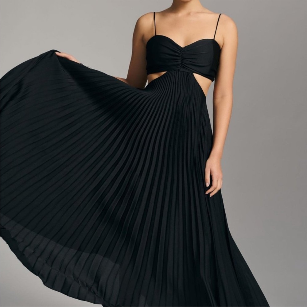 Delfi Collective Zulay dress similar Adele nicole